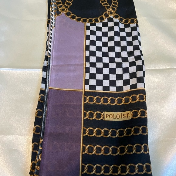 3 Hijabs but you want use scarf, never used, clean and so soft - Picture 1 of 7